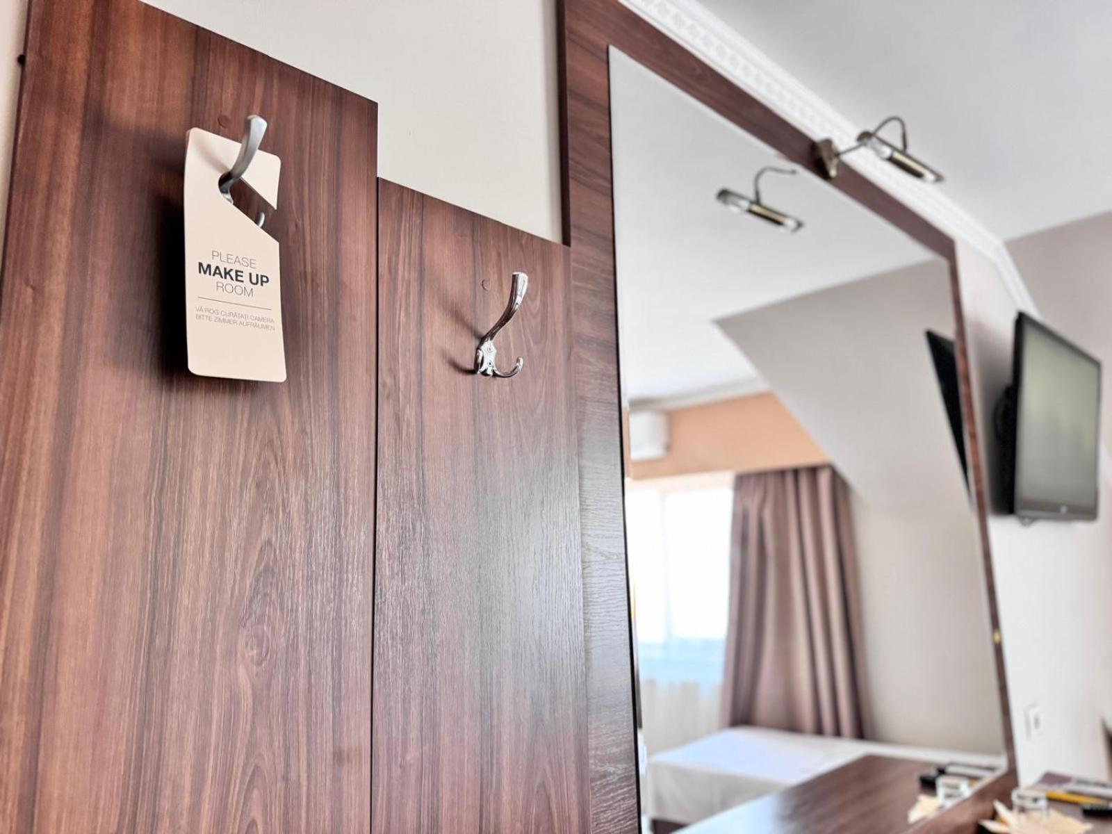 Hanul Domnesc Imperial Hotel & Spa Calan Exterior foto