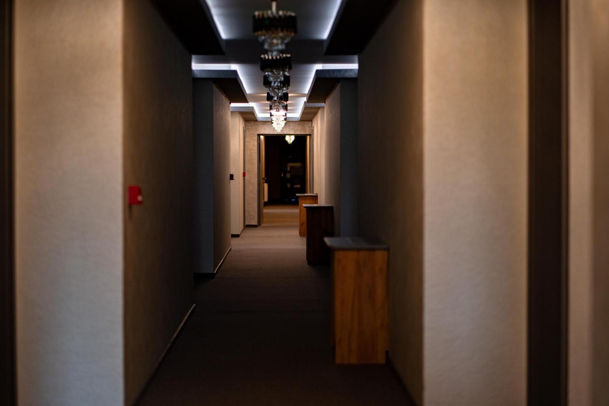 Hanul Domnesc Imperial Hotel & Spa Calan Exterior foto