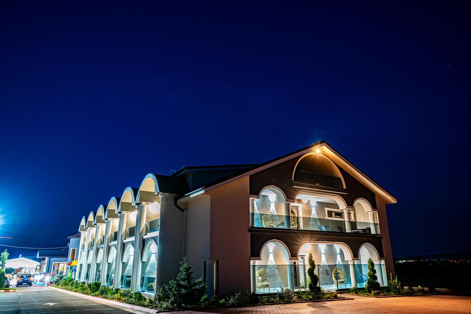 Hanul Domnesc Imperial Hotel & Spa Calan Exterior foto