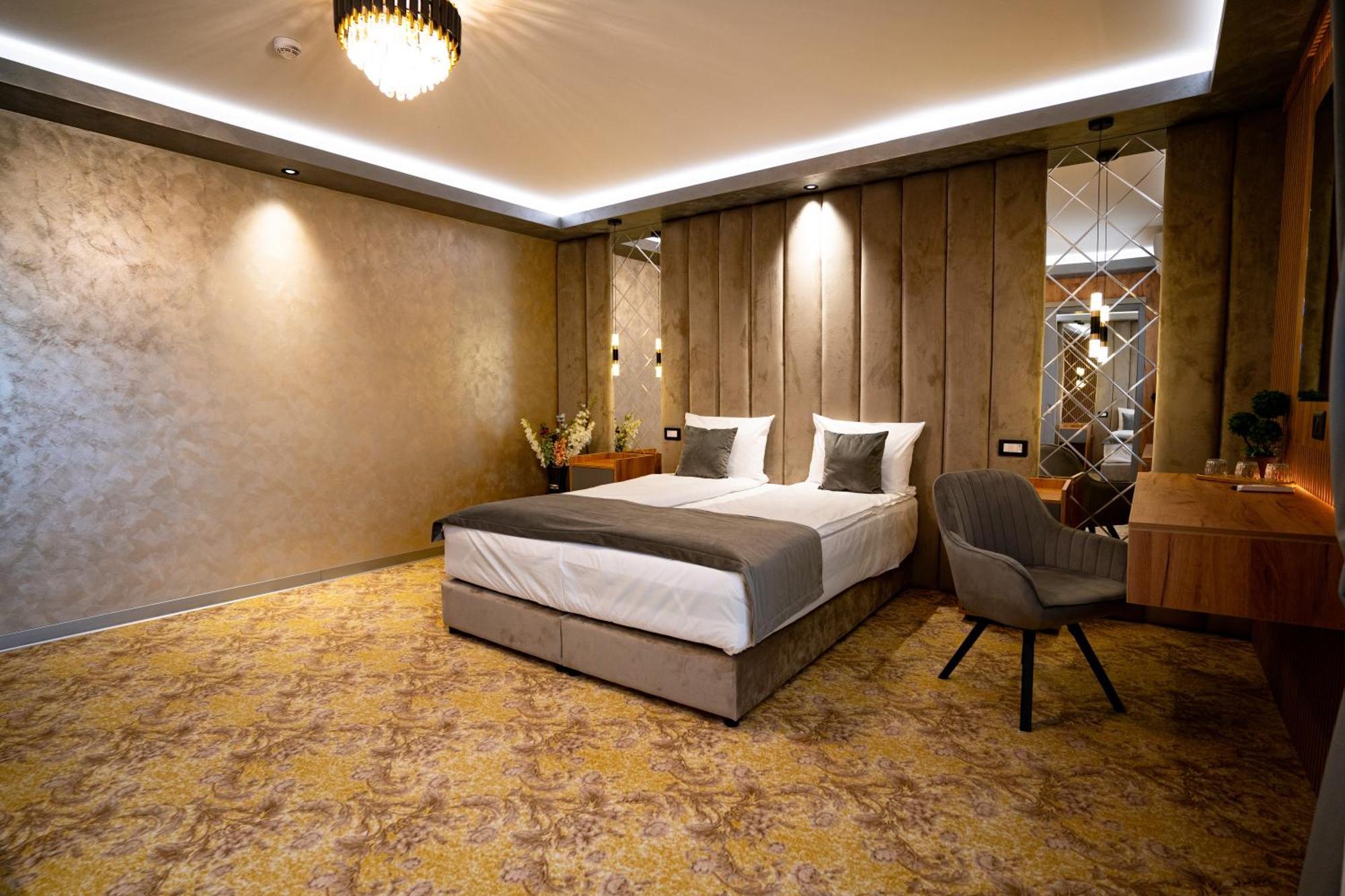 Hanul Domnesc Imperial Hotel & Spa Calan Exterior foto