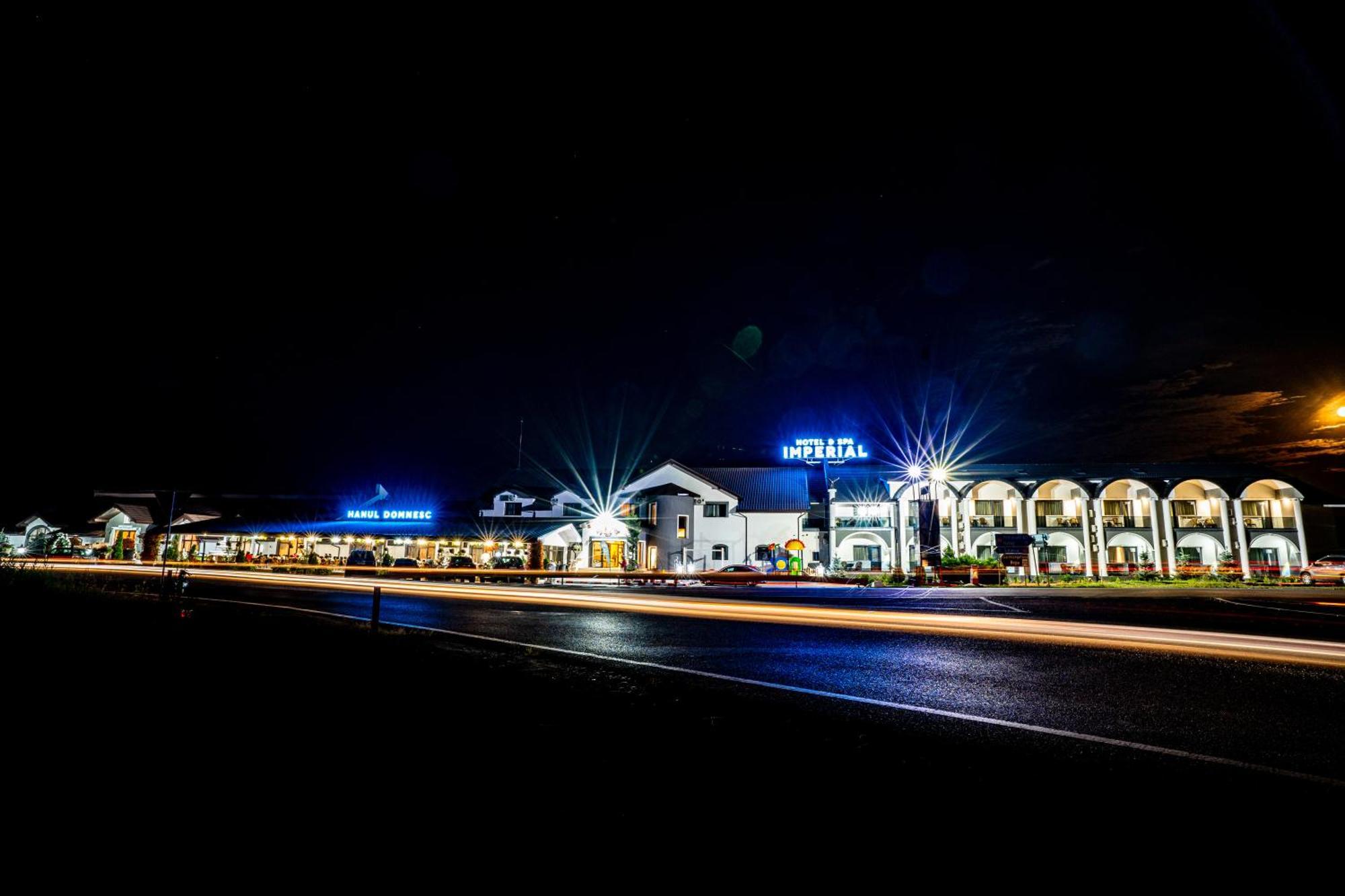 Hanul Domnesc Imperial Hotel & Spa Calan Exterior foto