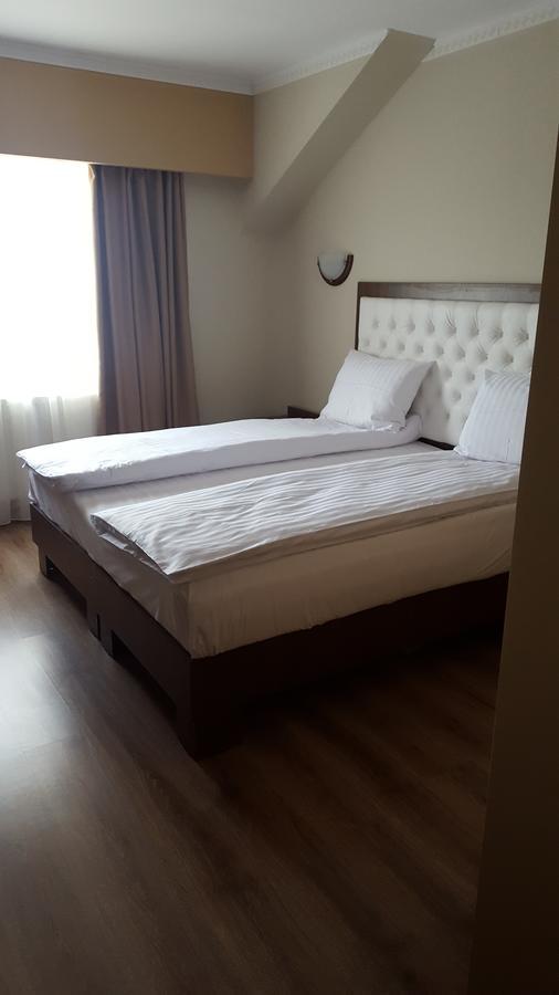 Hanul Domnesc Imperial Hotel & Spa Calan Exterior foto